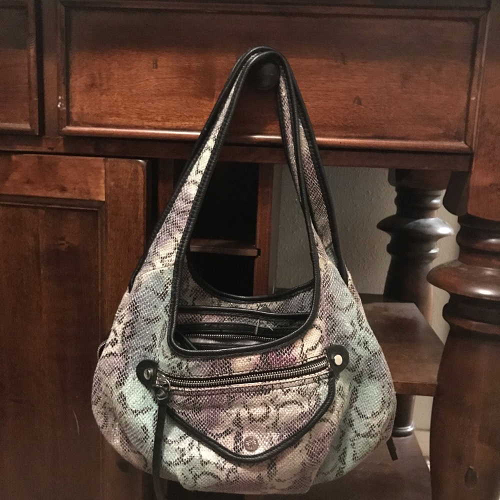 Vera Wang purse used once like new